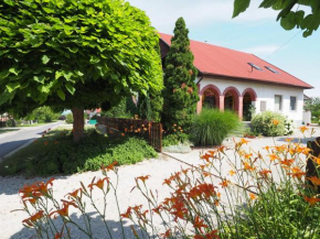 Hoffman Apartment Balatonszárszó
